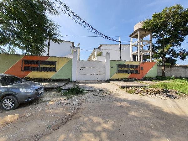 Casa, 0.00 de área total, 47.53 de área privativa, 47.53 de área do terreno,  1 qto(s), WC em São Gonçalo/RJ
