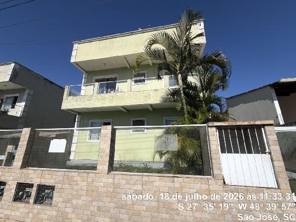 Apartamento, 77.17 de área total, 63.23 de área privativa, 0.00 de área do terreno,  2 qto em São José/SC