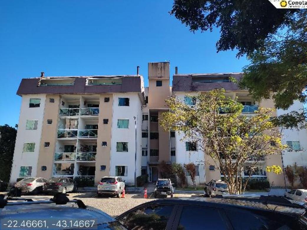 Apartamento - 144,68m² de área privativa, com vaga de garagem - PETROPOLIS/RJ em Petrópolis/RJ