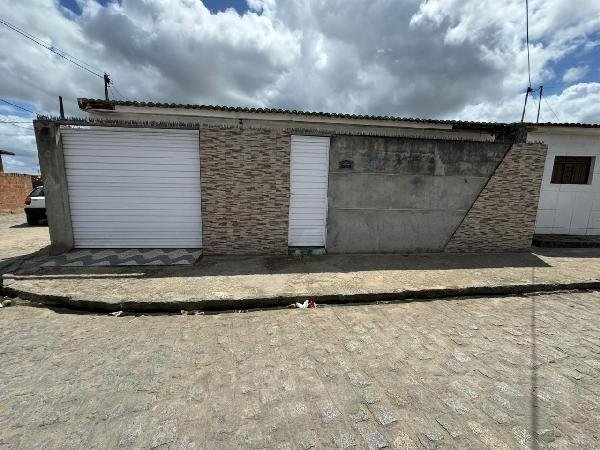 Casa, 102.15 de área total, 102.15 de área privativa, 206.72 de área do terreno,  2 qto(s) em Mamanguape/PB