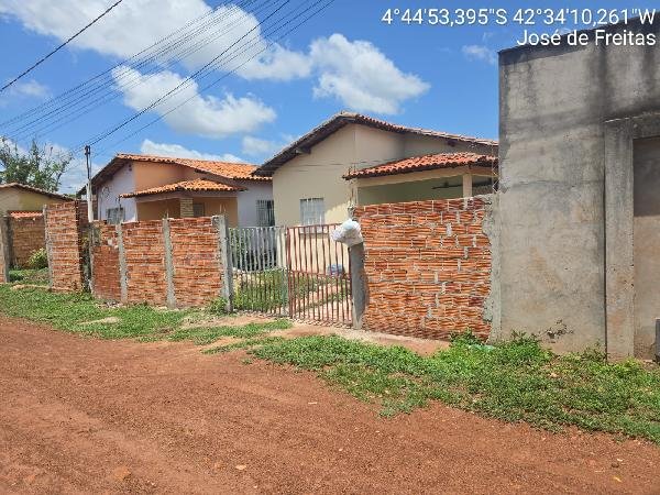 Casa, 68.75 de área total, 68.75 de área privativa, 200.00 de área do terreno,  3 qto(s), em José de Freitas/PI