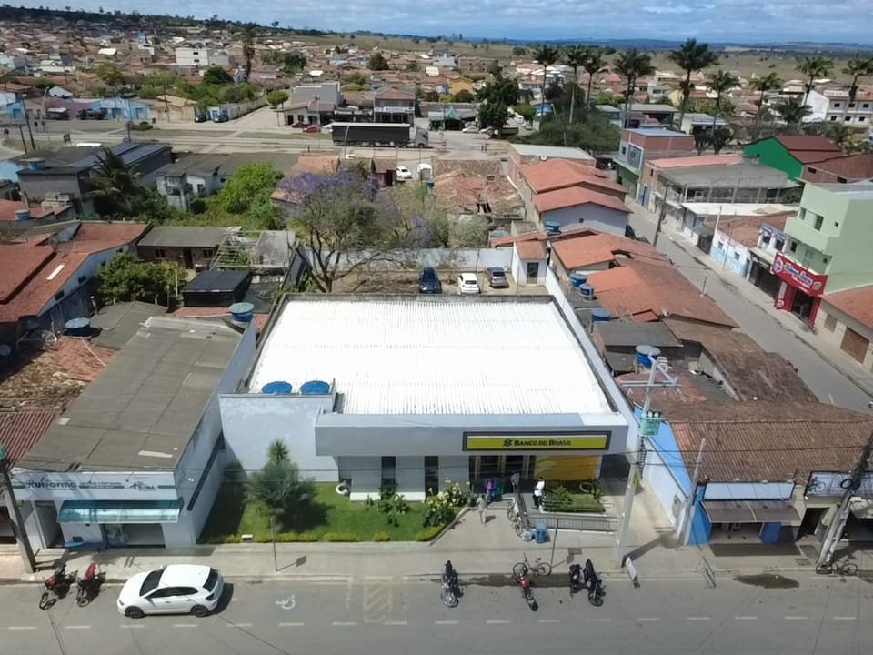 ID74950 PLANALTO (BA) - Avenida Sete de Setembro, 425 - Centro - Planalto/BA em Planalto/BA