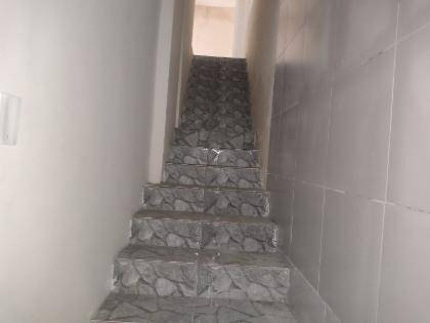 Casa à venda em leilão - Rua Major Magalhães, 156 - Fundo - Centro - Magé / RJ em Magé/RJ - foto 3