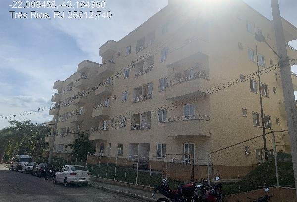 Apartamento, 81.71 de área total, 54.50 de área privativa, 0.00 de área do terreno,  2 qto em Três Rios/RJ