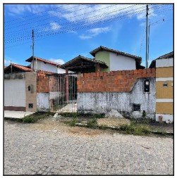 Casa, 0.00 de área total, 77.94 de área privativa, 173.34 de área do terreno,  3 qto(s), v em Umbaúba/SE