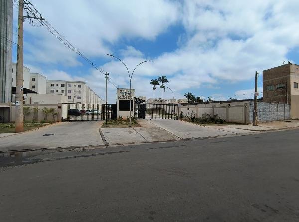 Apartamento, 105.79 de área total, 40.82 de área privativa, 0.00 de área do terreno,  2 qt em Suzano/SP