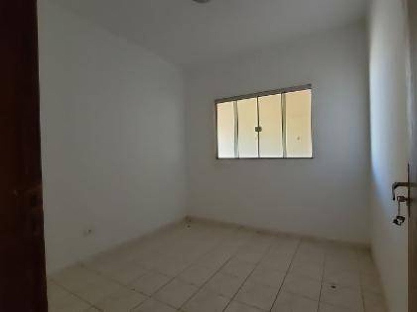 Casa à venda em leilão - Rua Jaguariuna, 279 - Vila Cidade Morena - Campo Grande / MS em Campo Grande/MS - foto 8