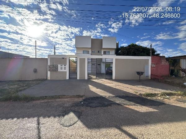 Apartamento, 61.75 de área total, 61.75 de área privativa, 0.00 de área do terreno,  2 qto em Águas Lindas de Goiás/GO - foto 1