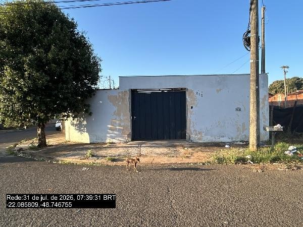 Casa, 80.00 de área total, 60.00 de área privativa, 200.00 de área do terreno,  2 qto(s), em Bariri/SP