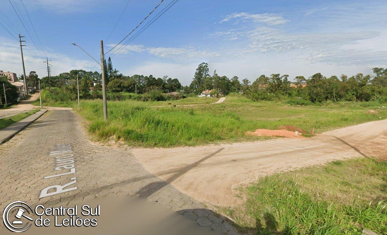 Terreno de esquina, com área de 1.727,55m², bairro Primeiro de Maio, no Município de Içara em Içara/SC - foto 4