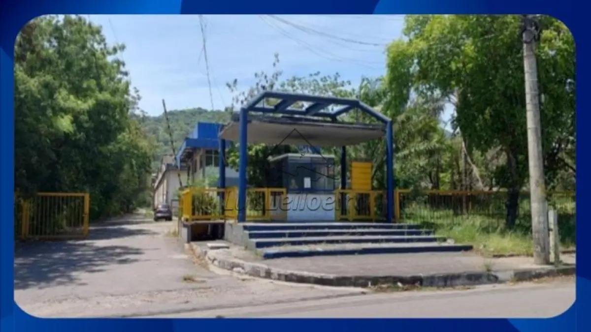 PRÉDIO COMERCIAL - Imóvel constituído pelo prédio e seu respectivo terreno, situado na Av. em Rio de Janeiro/RJ