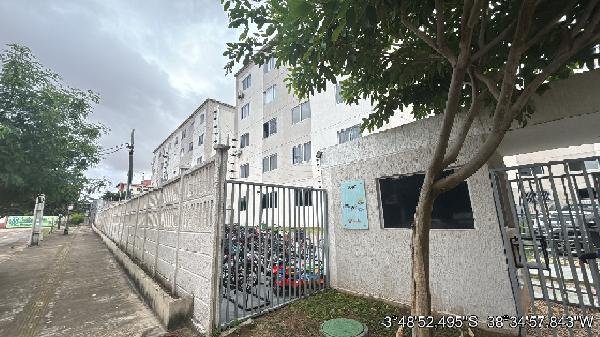 Apartamento, 70.41 de área total, 44.28 de área privativa, 0.00 de área do terreno. em Fortaleza/CE