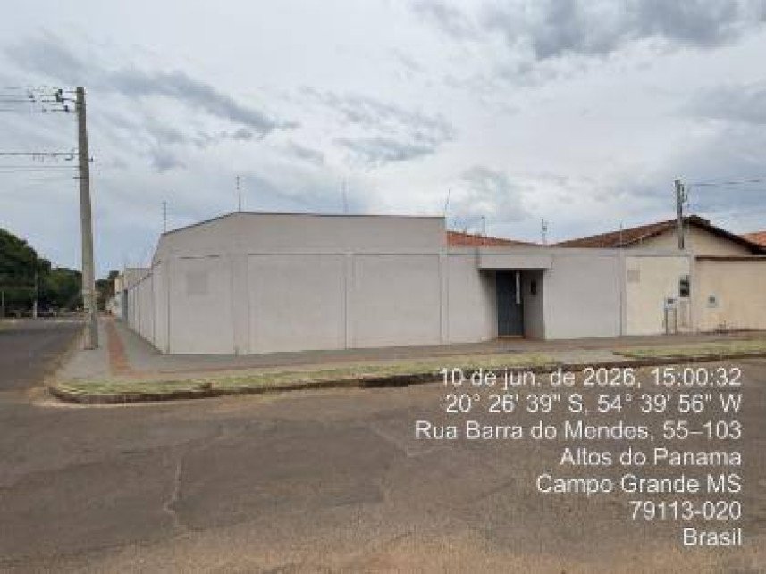 Casa à venda em leilão - Rua Barra Do Mendes, 108 - Jardim Panamá III - Campo Grande / MS em Campo Grande/MS