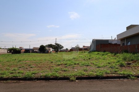 Lote 0018: TERRENO Nº 17 COM 300M² NO JARDIM NOVO AMANHECER em Santa Fé/PR