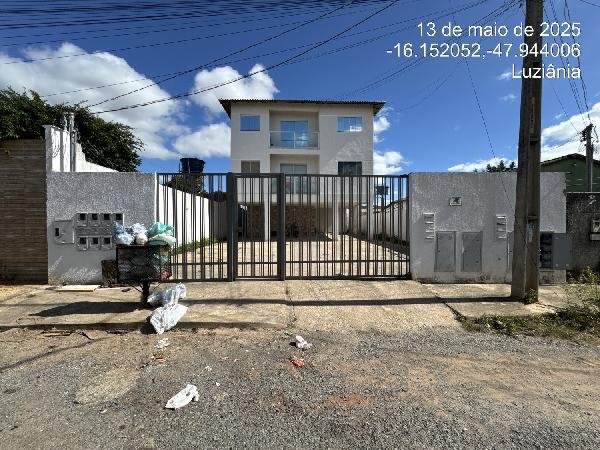 Apartamento, 52.18 de área total, 52.18 de área privativa, 0.00 de área do terreno,  2 qto em Luziânia/GO