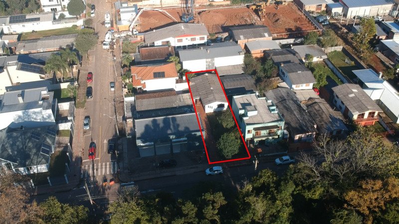 UM LOTE DE TERRENO, constituído de parte do lote nº 17,.. em Passo Fundo/RS - foto 1