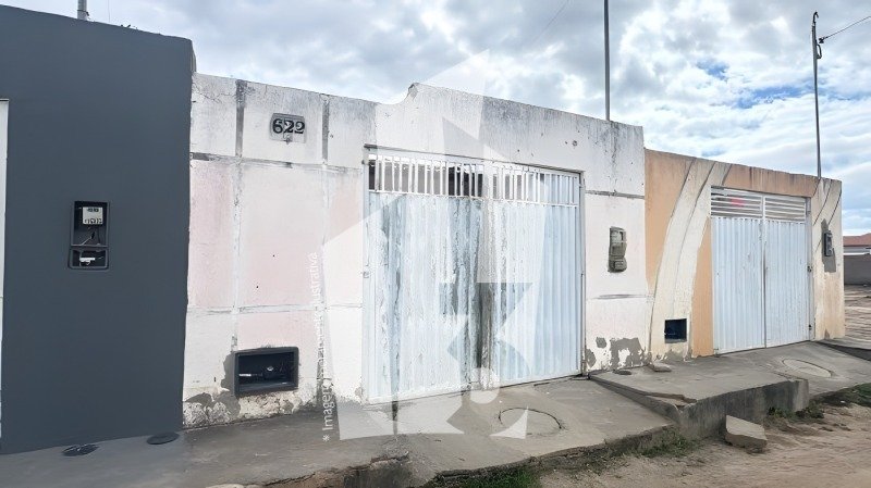 IAÇU/BA - CASA em Iaçu/BA