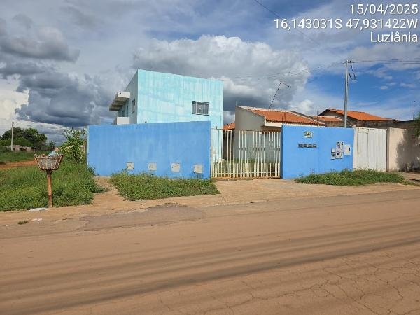 Apartamento, 101.32 de área total, 59.26 de área privativa, 0.00 de área do terreno,  2 qt em Luziânia/GO