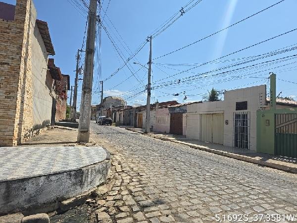 Casa, 66.89 de área total, 66.89 de área privativa, 450.00 de área do terreno,  2 qto(s), em Mossoró/RN