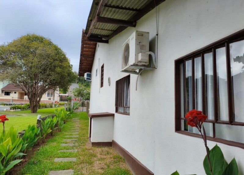 Terreno na Rua Pomeranos com 4.218,68m² e edificações (Timbó/SC) em Timbó/SC - foto 4