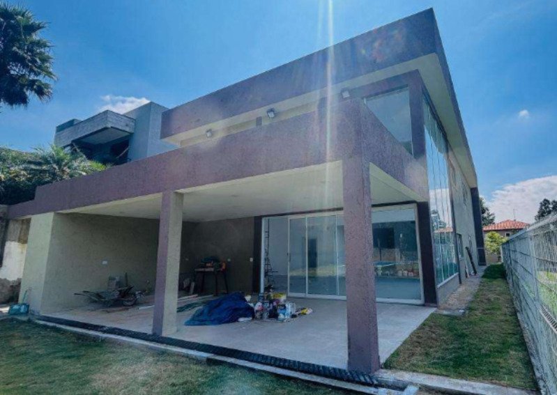 95,65% dos Direitos sobre uma Casa de Alto Padrão no RE.. em Cotia/SP - foto 4