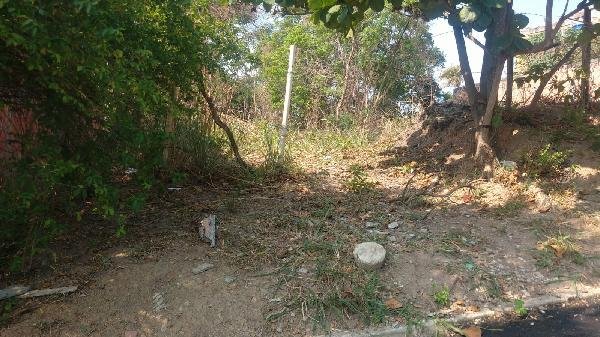Terreno, 0.00 de área total, 0.00 de área privativa, 423.50 de área do terreno. em São Gonçalo/RJ