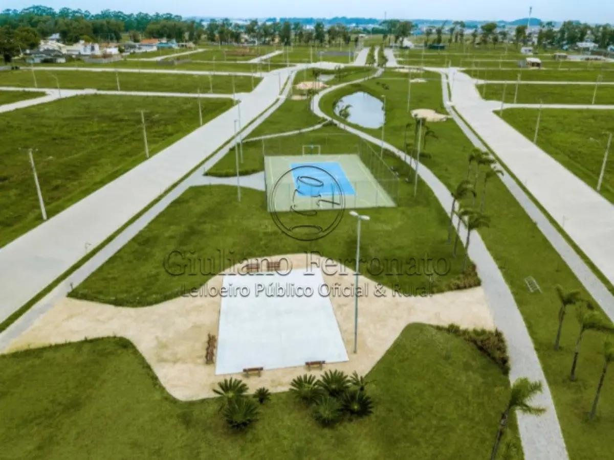 Leilão de terreno com benfeitorias na cidade de Rio Grande /RS em Rio Grande/RS