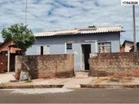 Casa c/ aprox. 50m² - Terreno - Iacri/SP em Iacri/SP