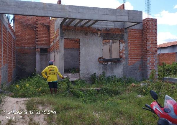 Terreno, 0.00 de área total, 0.00 de área privativa, 202.04 de área do terreno. em União/PI