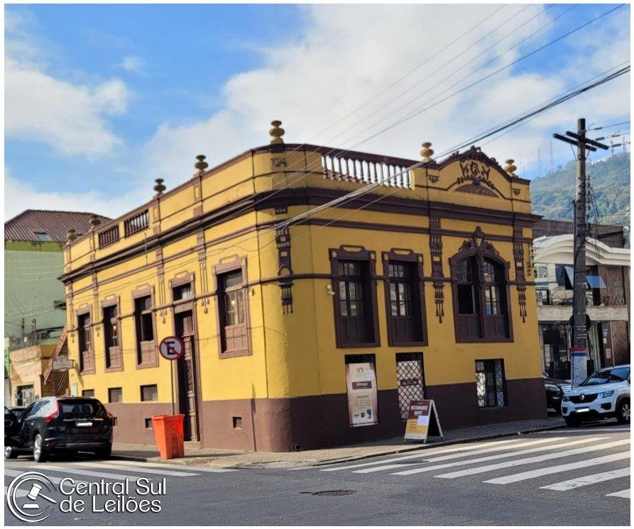 Imóvel de esquina com área de 246,90m², no Centro, em Florianópolis/SC em Florianópolis/SC - foto 2
