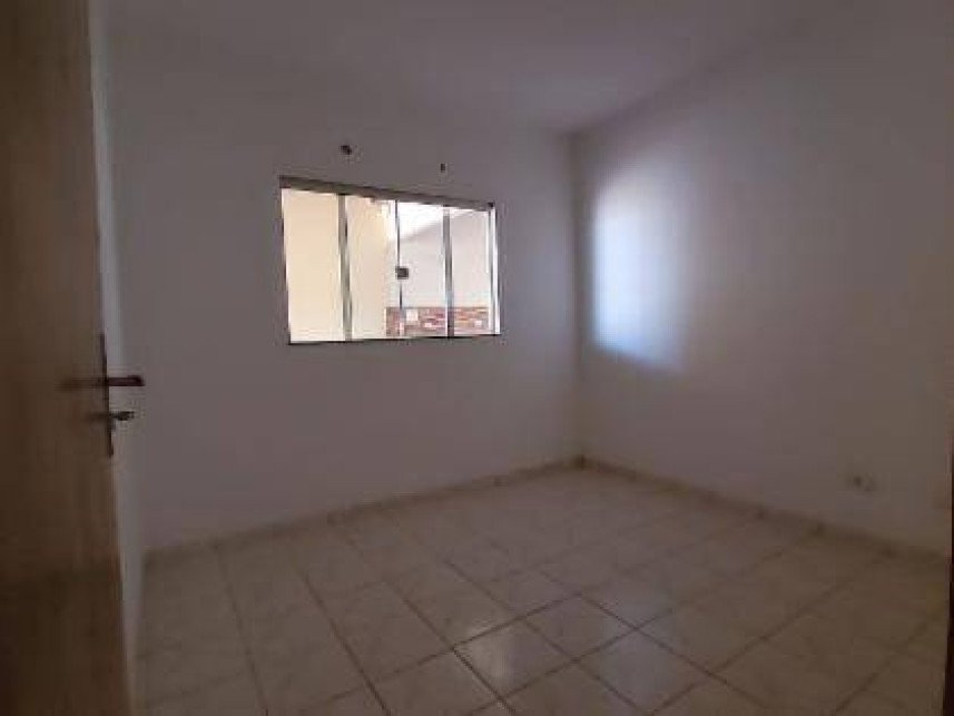 Casa à venda em leilão - Rua Jaguariuna, 279 - Vila Cidade Morena - Campo Grande / MS em Campo Grande/MS - foto 7