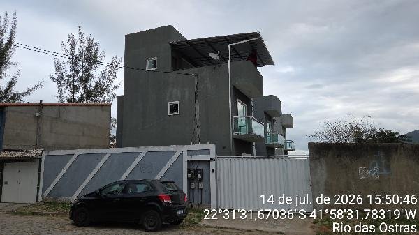 Casa, 106.46 de área total, 88.66 de área privativa, 0.00 de área do terreno, 1 vaga(s) de em Rio das Ostras/RJ
