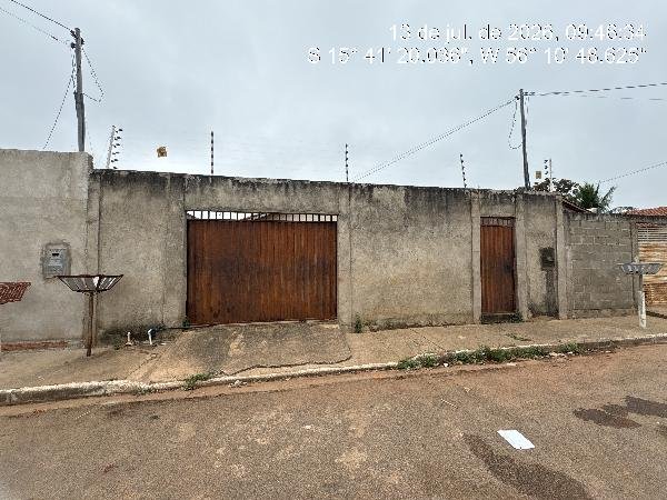 Casa, 40.24 de área total, 40.24 de área privativa, 200.00 de área do terreno,  2 qto(s), em Várzea Grande/MT