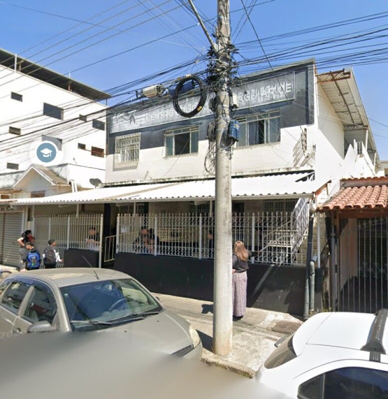 UM IMÓVEL RESIDENCIAL/COMERCIAL NO BAIRRO BENFICA EM JUIZ DE FORA/MG em Juiz de Fora/MG - foto 2