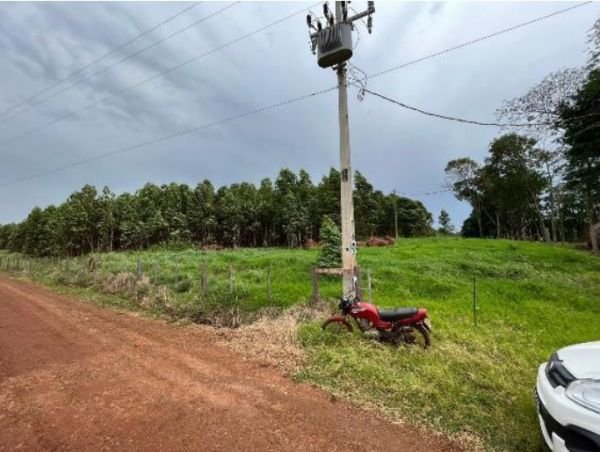 LOTE ÚNICO - VENDA DIRETA DE LOTE RURAL, COM ÁREA DE 124.233,00M², LOCALIZADO NO B. 5° POL em Medianeira/PR - foto 7