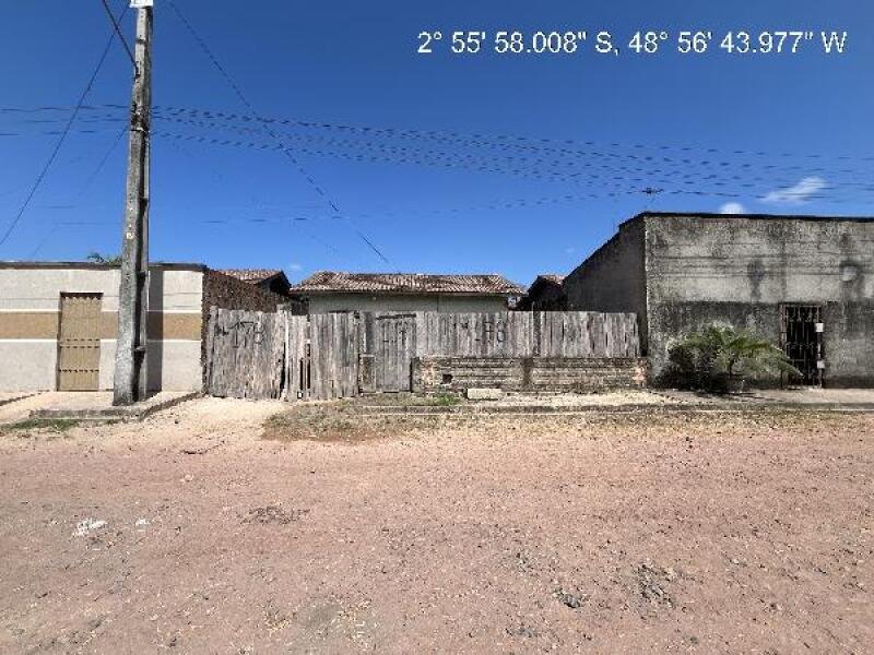 CASA EM TAILANDIA/PA - DESCONTO DE 35,23% DO VALOR DE A.. em Tailândia/PA