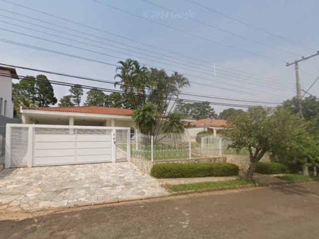 
                        Casa, 1.200m², a.c 535,62m², Jardim Marajá, Marília/SP em Marília/SP