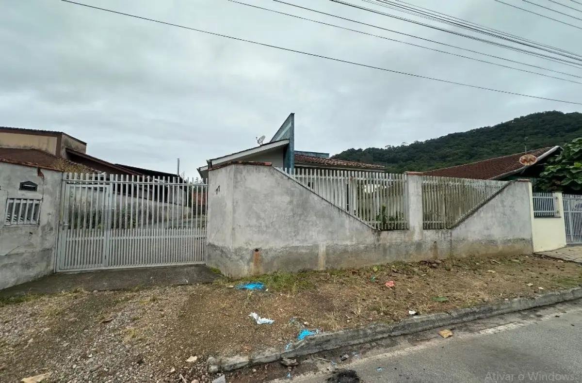 Casa Rua Ervino Emilio Moreira, Nº77, Bairro Seminário, em Corupá/SC em Corupá/SC