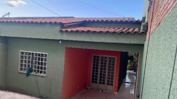 Casa, 65.25 de área total, 65.25 de área privativa, 180.00 de área do terreno,  2 qto(s), em Santo Antônio do Descoberto/GO