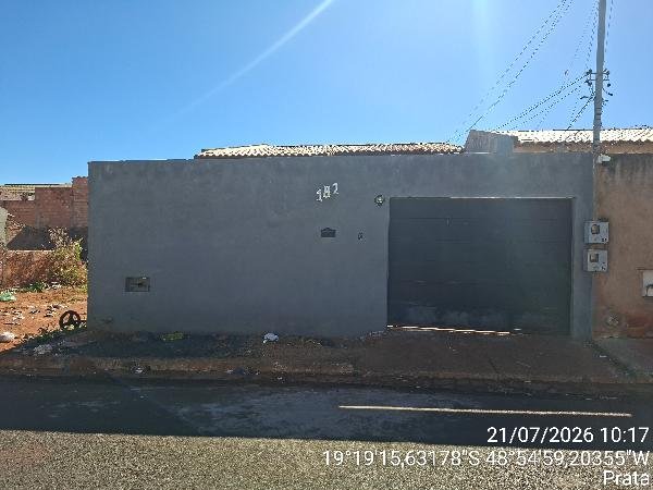 Casa, 64.62 de área total, 64.62 de área privativa, 160.00 de área do terreno,  2 qto(s), em Prata/MG