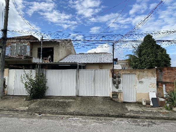Casa, 0.00 de área total, 30.15 de área privativa, 45.00 de área do terreno,  1 qto(s), WC em São Gonçalo/RJ