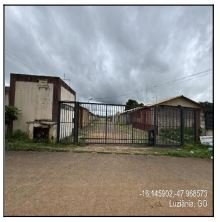 Casa, 0.00 de área total, 55.02 de área privativa, 203.33 de área do terreno. em Luziânia/GO