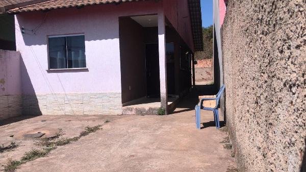 Casa, 66.71 de área total, 63.00 de área privativa, 192.00 de área do terreno,  2 qto(s), em SANTO ANTONIO DO DESCOBER/GO - foto 1