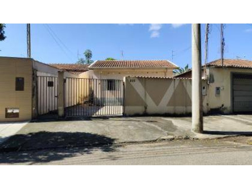 Casa à venda em leilão - Rua Hugo Magri, 225 - Jardim Alvorada - Mococa / SP em Mococa/SP