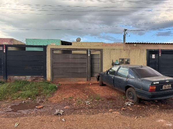 Casa, 55.50 de área total, 55.50 de área privativa, 111.20 de área do terreno,  2 qto(s), em Campo Grande/MS