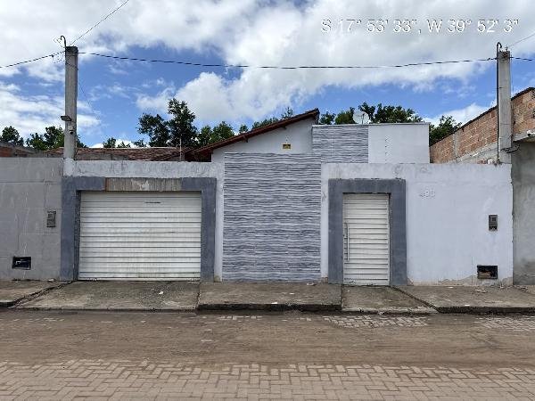 Casa, 99.86 de área total, 99.86 de área privativa, 250.00 de área do terreno. em Nova Viçosa/BA