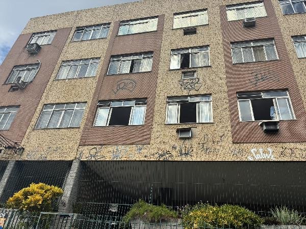 Apartamento, 82.00 de área total, 82.00 de área privativa, 0.00 de área do terreno,  2 qto em Rio de Janeiro/RJ
