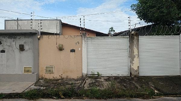 Casa, 55.61 de área total, 55.61 de área privativa, 125.00 de área do terreno,  2 qto(s), em Itaitinga/CE