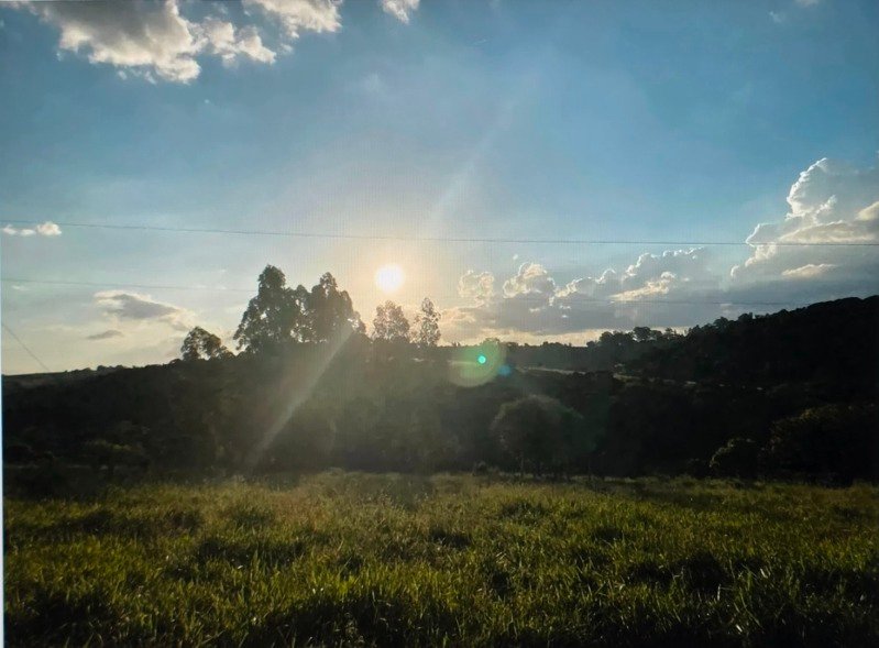 IMÓVEL RURAL EM RESSAQUINHA/MG em Ressaquinha/MG
