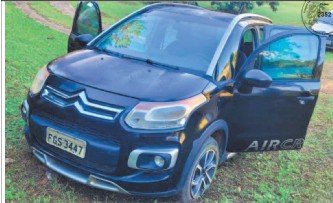 Citroën/C3 Aircross GLXA 1.6, flex 2012/2013, cor preta, placa FGS-3447/SP em São José dos Campos/SP